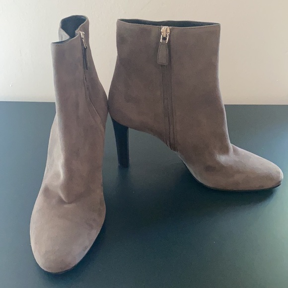 Prada ankle gray boots - Picture 2 of 6